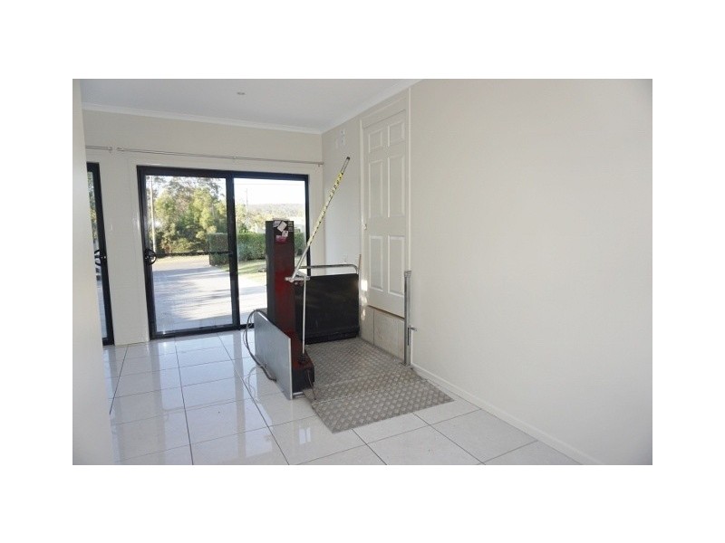 23 Shailer Road, Shailer Park QLD 4128