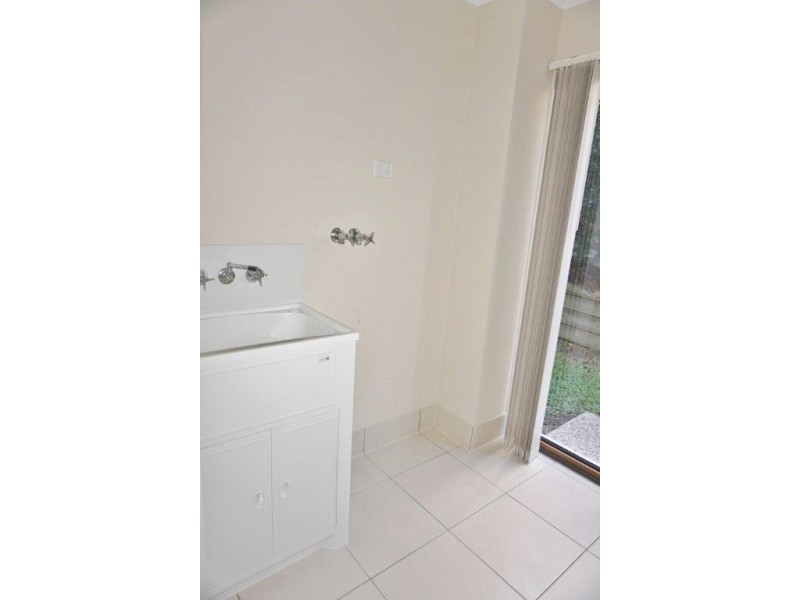 1 Yarraman Chase, Waterford QLD 4133