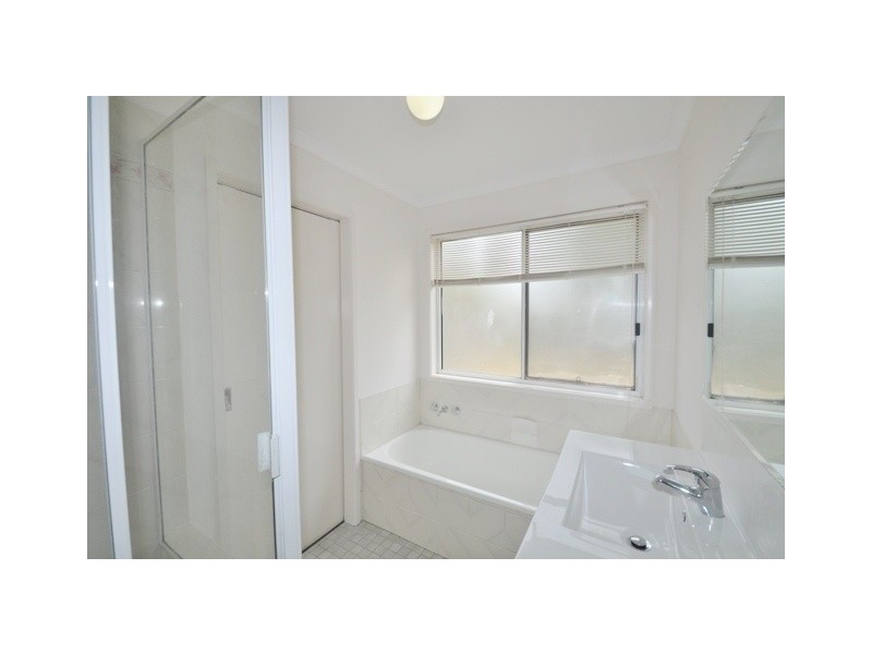 81 Anchusa Street, Kingston QLD 4114