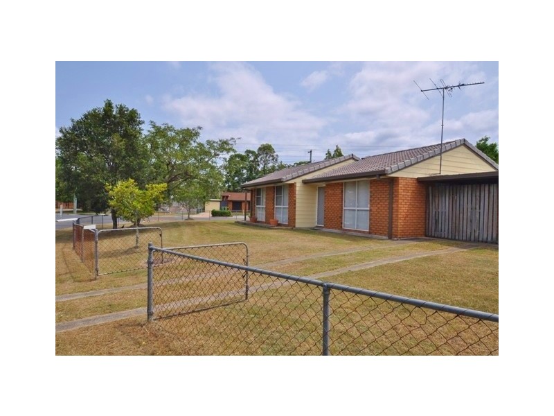 81 Anchusa Street, Kingston QLD 4114