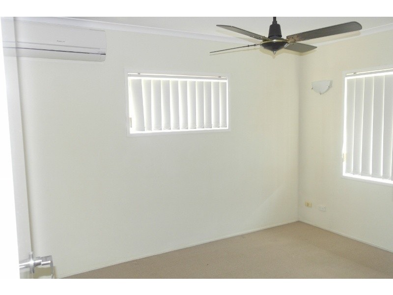 9 Marlane Court, Springwood QLD 4127