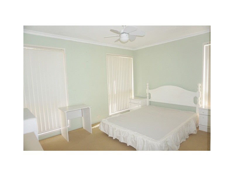 22 Shortland Street, Springwood QLD 4127