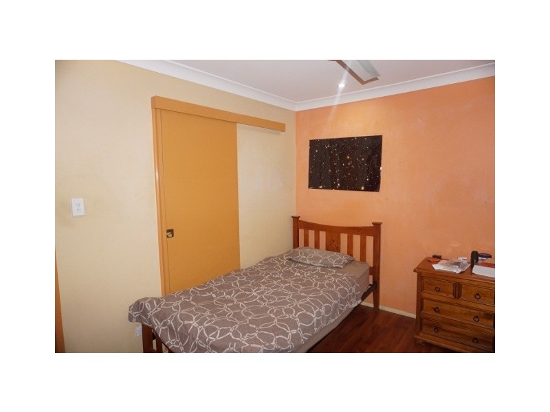 69 Dennis Road, Springwood QLD 4127