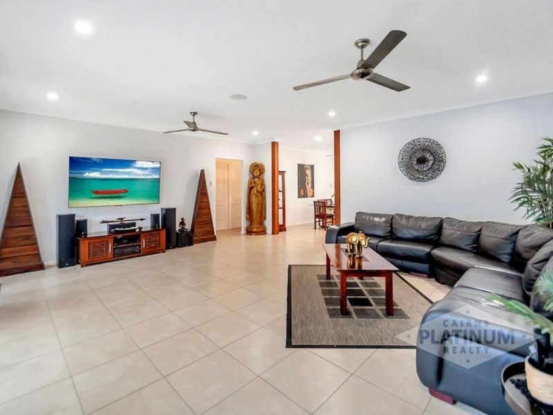 74 Leonard Street, Kewarra Beach QLD 4879