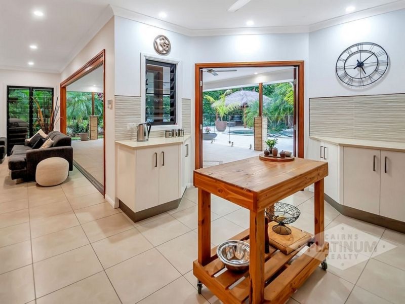 74 Leonard Street, Kewarra Beach QLD 4879