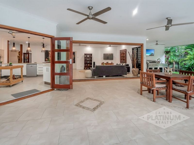 74 Leonard Street, Kewarra Beach QLD 4879