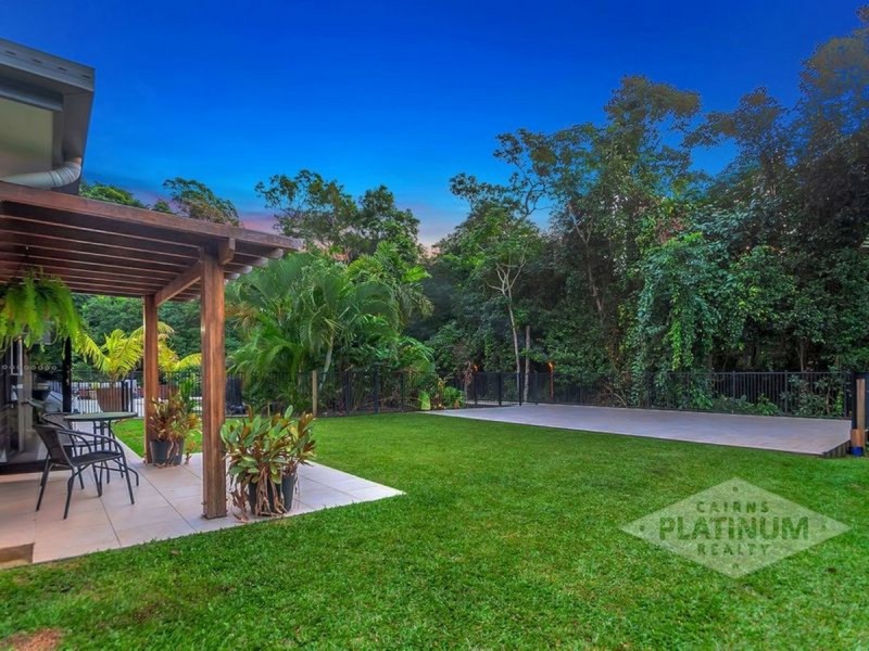 74 Leonard Street, Kewarra Beach QLD 4879