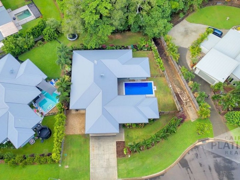 13 Megalong Close, Smithfield QLD 4878