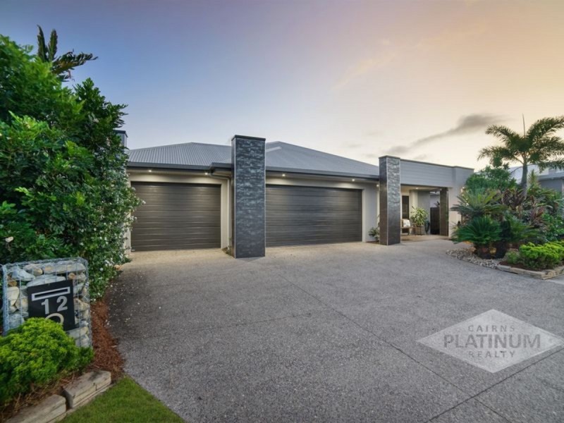 12 Castleton Entrance, Smithfield QLD 4878