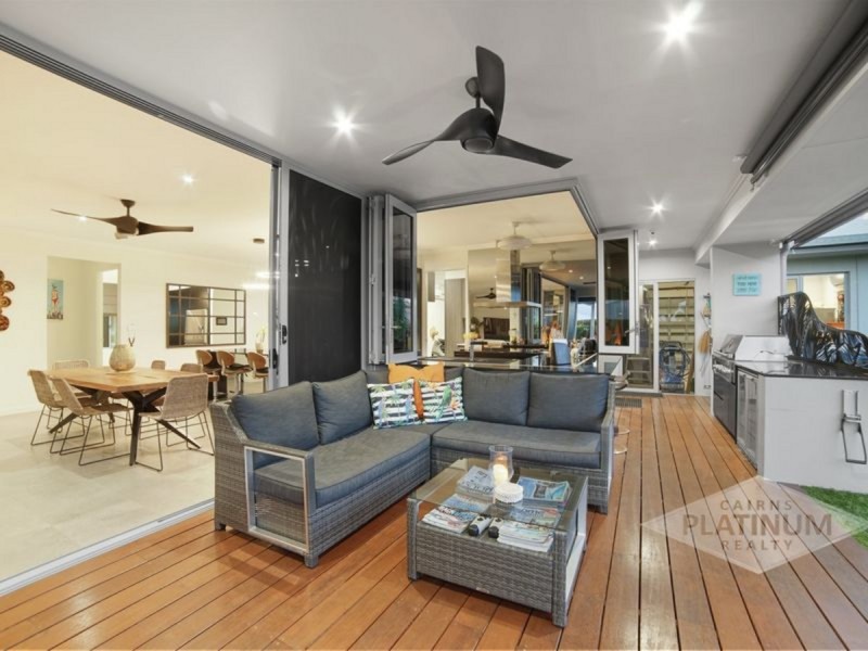 12 Castleton Entrance, Smithfield QLD 4878