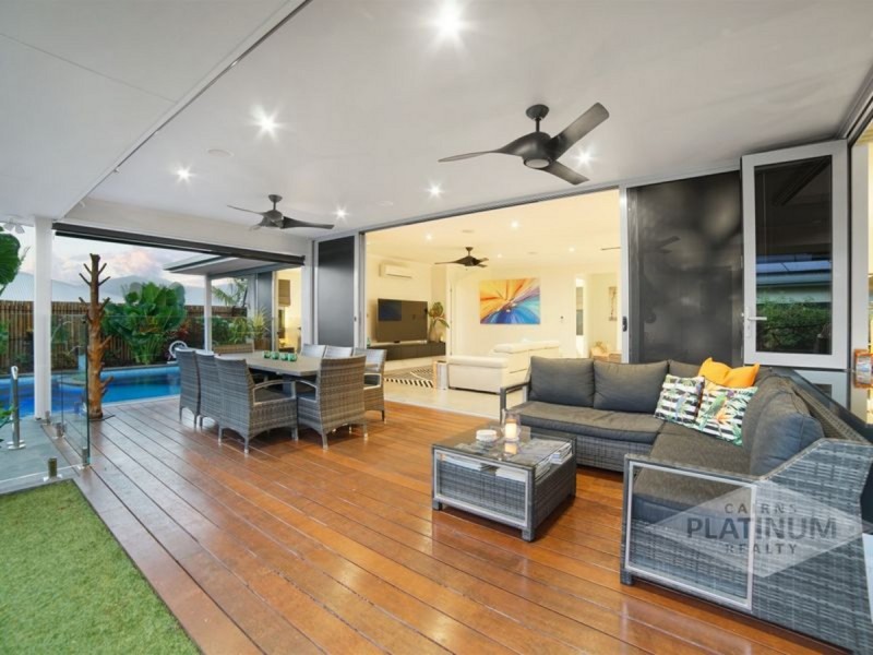 12 Castleton Entrance, Smithfield QLD 4878