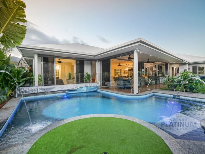 12 Castleton Entrance, Smithfield QLD 4878