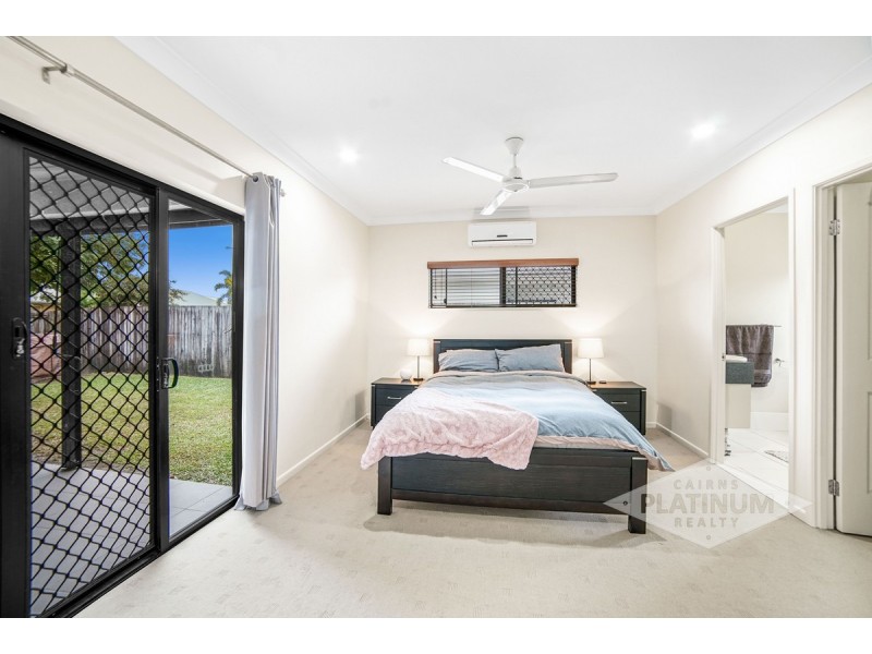 8 Montalbion Avenue, Trinity Park QLD 4879