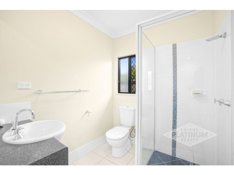 8 Montalbion Avenue, Trinity Park QLD 4879