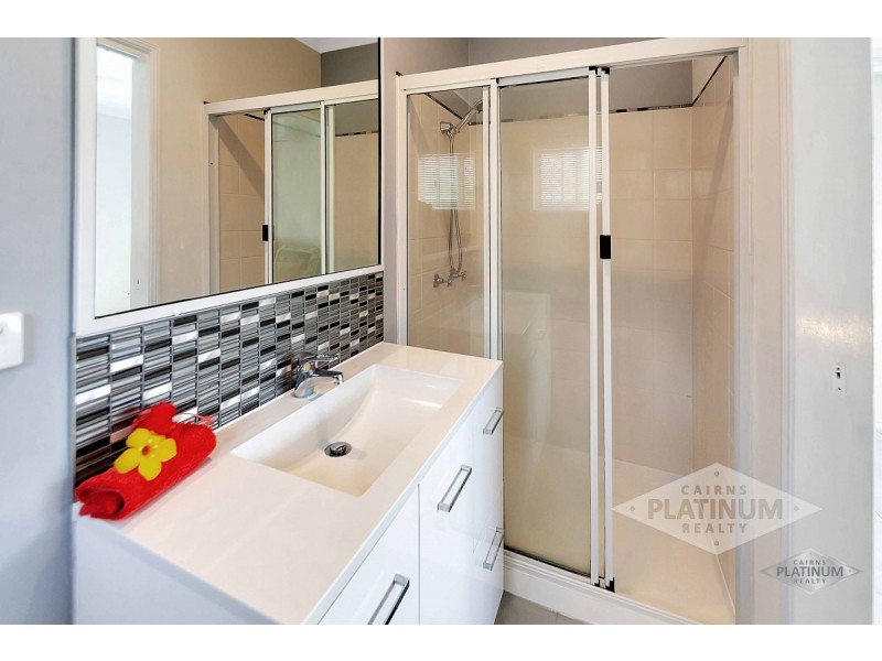 24 Lily Court, Kewarra Beach QLD 4879