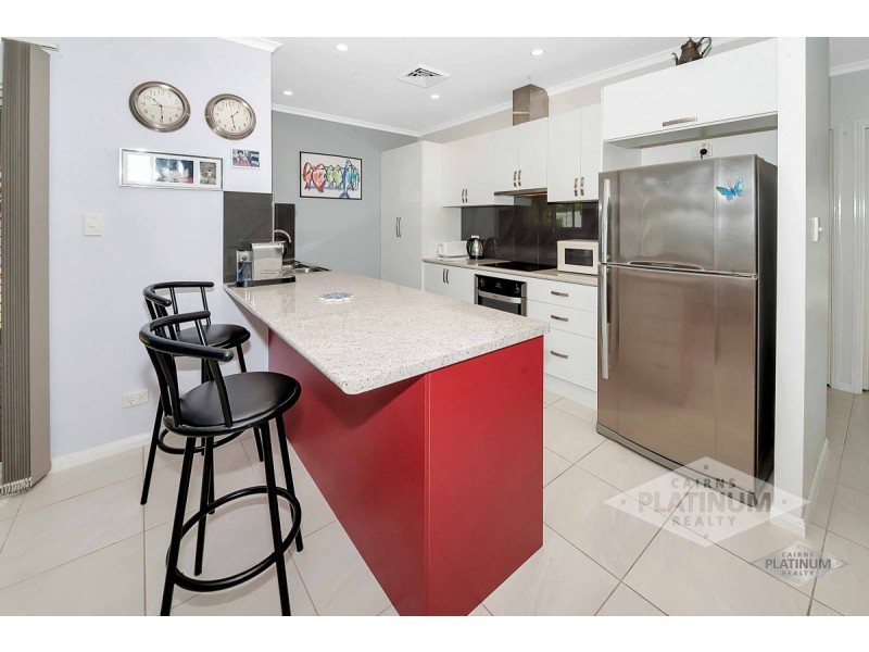 24 Lily Court, Kewarra Beach QLD 4879