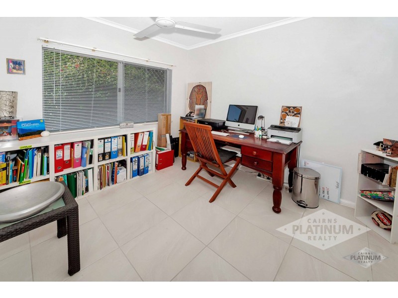 24 Lily Court, Kewarra Beach QLD 4879