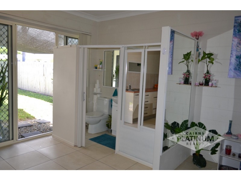 41 Norwood Crescent, Trinity Park QLD 4879