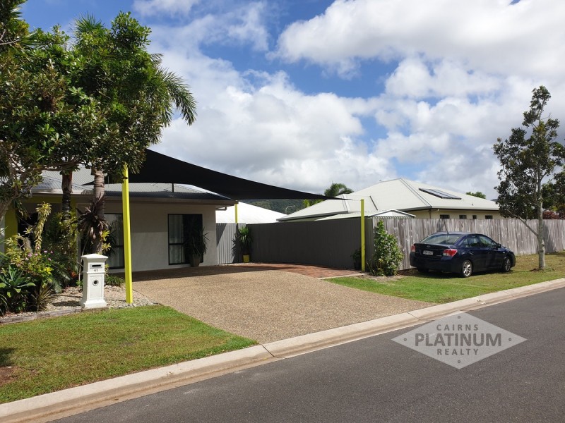 41 Norwood Crescent, Trinity Park QLD 4879