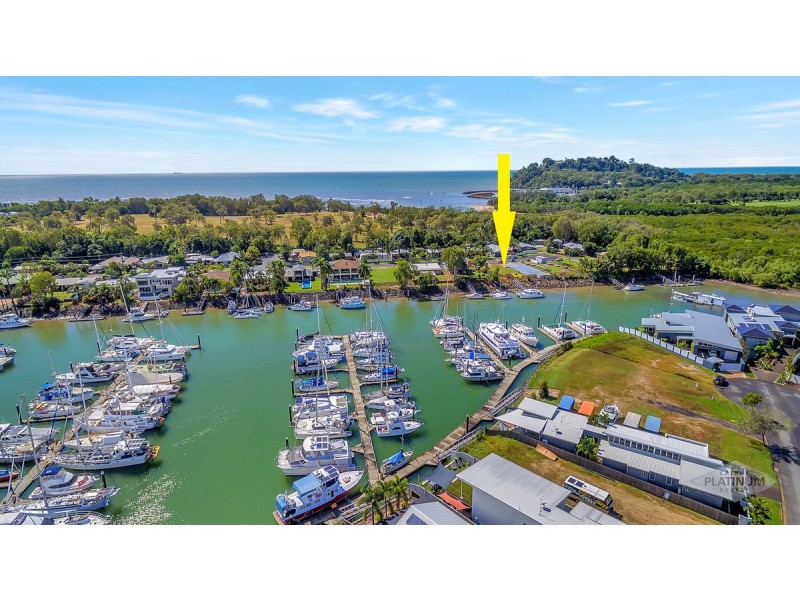 7 Riverside Parade, Trinity Park QLD 4879