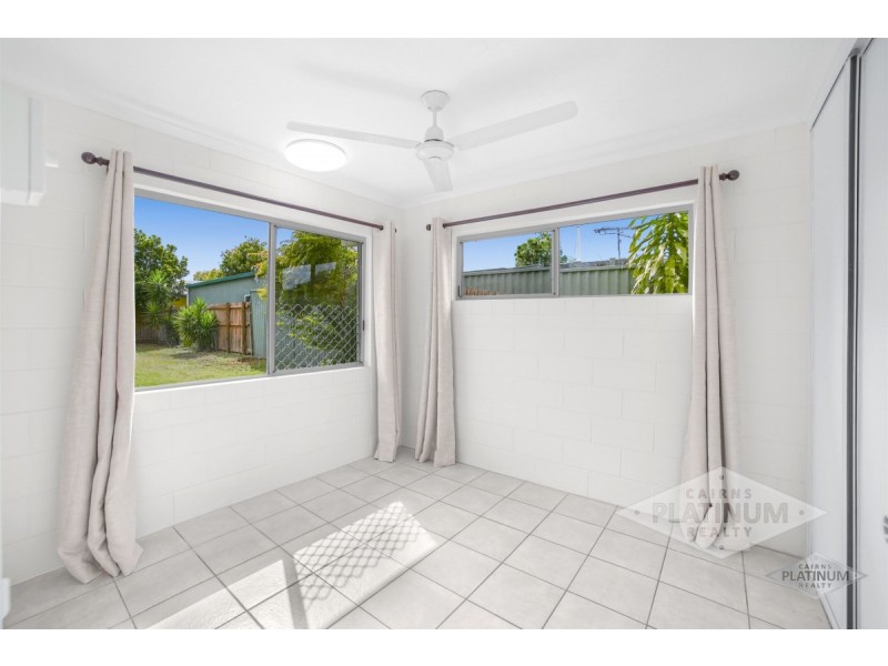 12 Centaur Street, Trinity Park QLD 4879