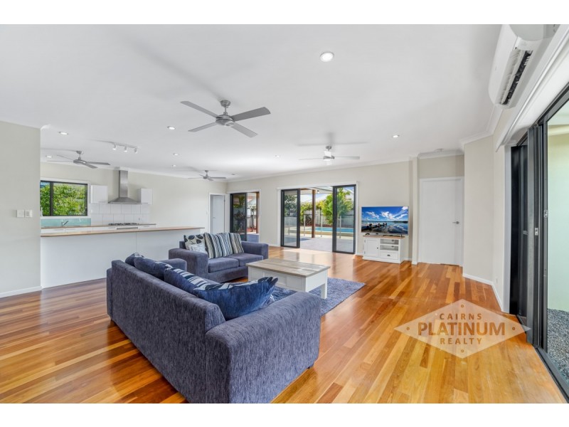 11 Norwood Crescent, Trinity Park QLD 4879