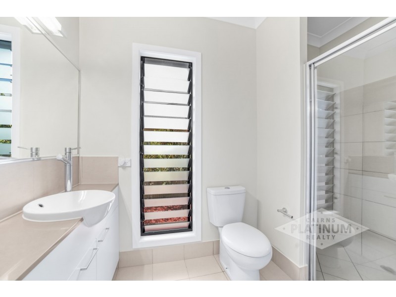 11 Norwood Crescent, Trinity Park QLD 4879