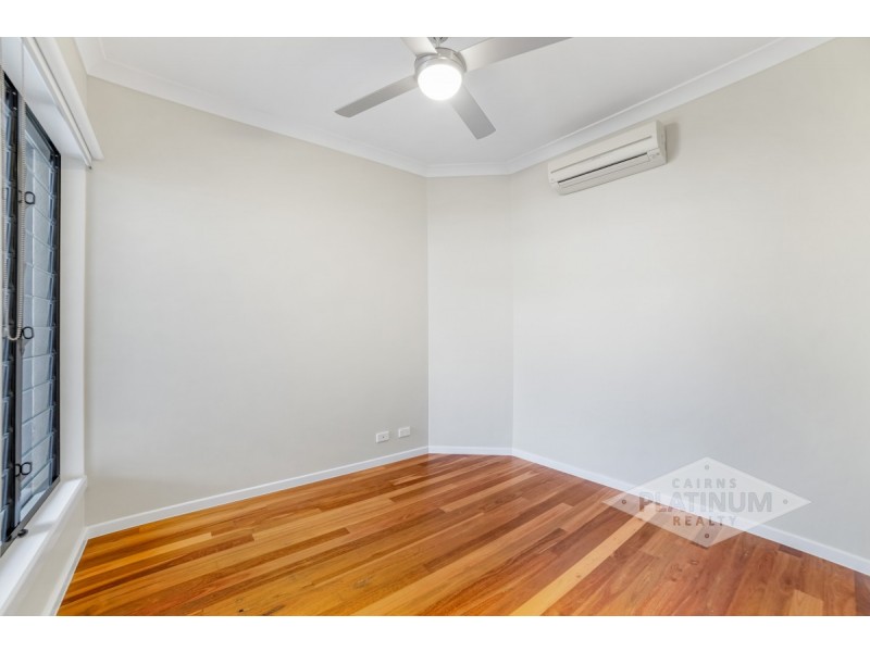 11 Norwood Crescent, Trinity Park QLD 4879