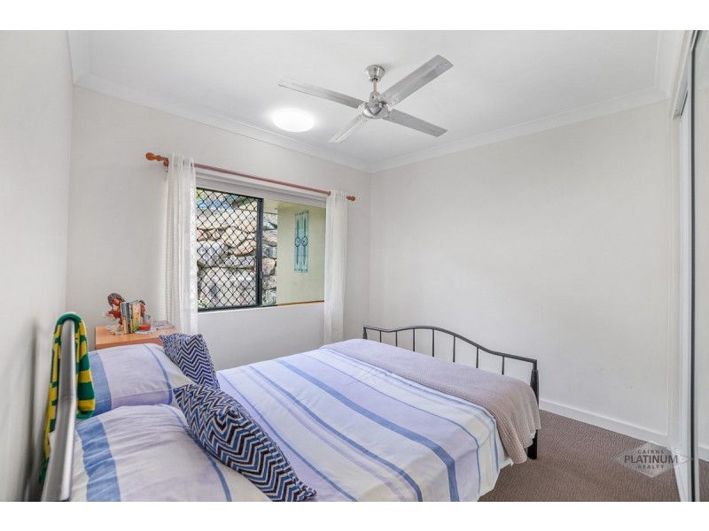 1/1 Savaii Close, Palm Cove QLD 4879