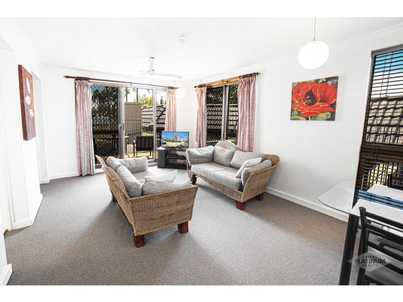 7/249-255 Esplanade, Cairns North QLD 4870