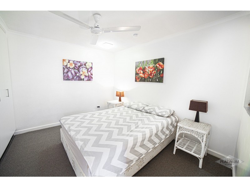 7/249-255 Esplanade, Cairns North QLD 4870