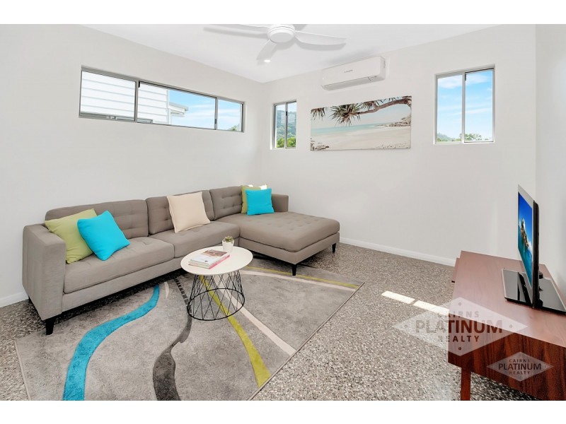17 Master Circuit, Trinity Beach QLD 4879