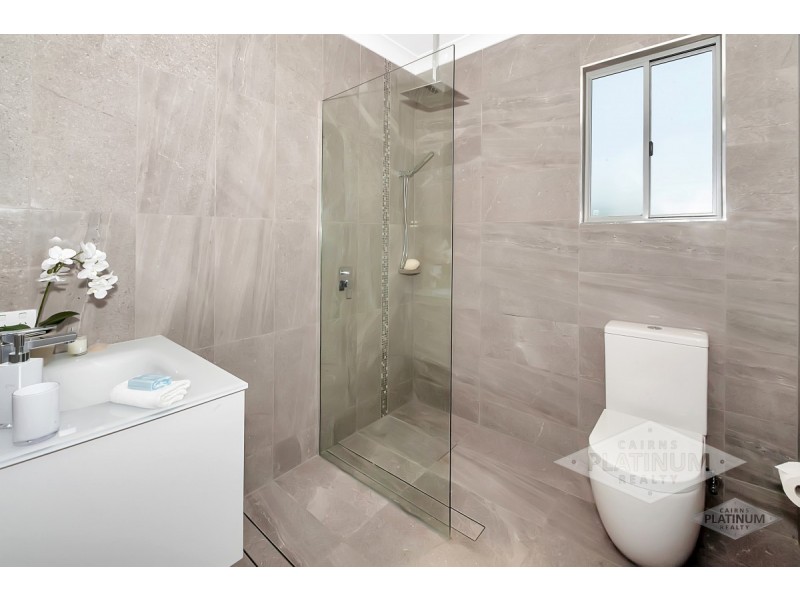 17 Master Circuit, Trinity Beach QLD 4879