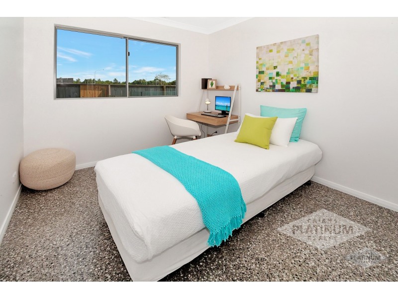 17 Master Circuit, Trinity Beach QLD 4879