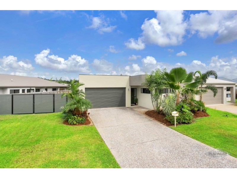 50 Hillary Drive, Smithfield QLD 4878