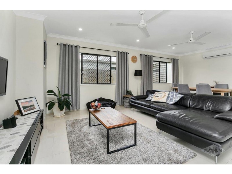 50 Hillary Drive, Smithfield QLD 4878