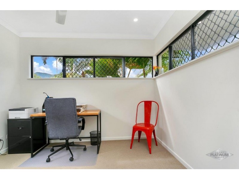 50 Hillary Drive, Smithfield QLD 4878