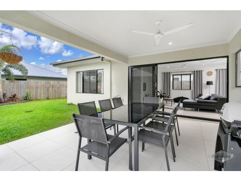 50 Hillary Drive, Smithfield QLD 4878