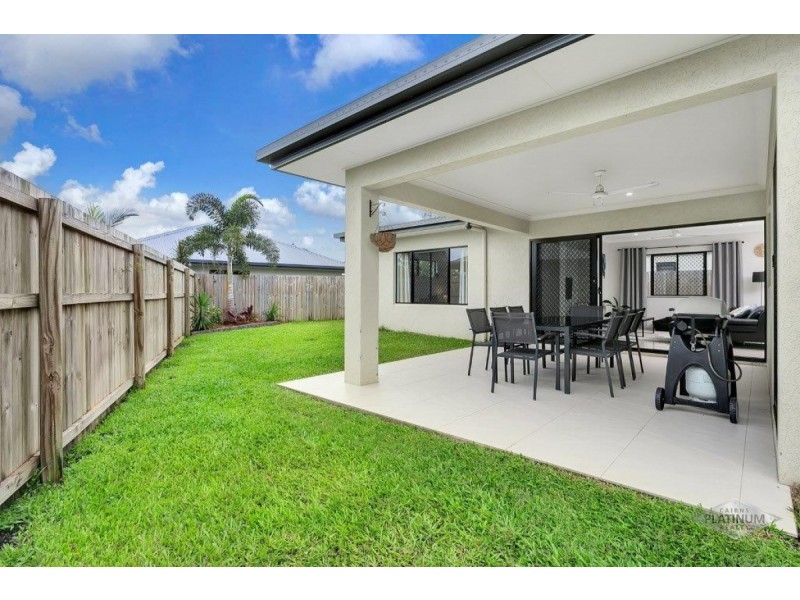 50 Hillary Drive, Smithfield QLD 4878