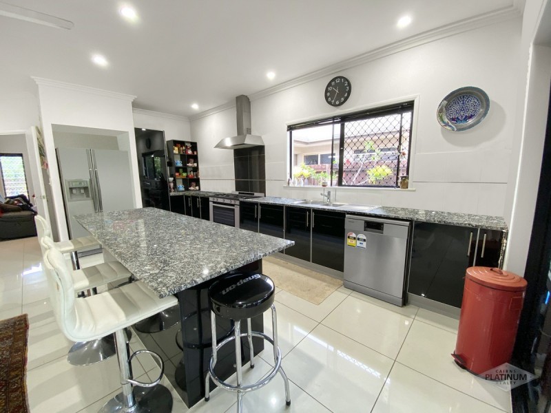 43 Iridescent Drive, Trinity Park QLD 4879