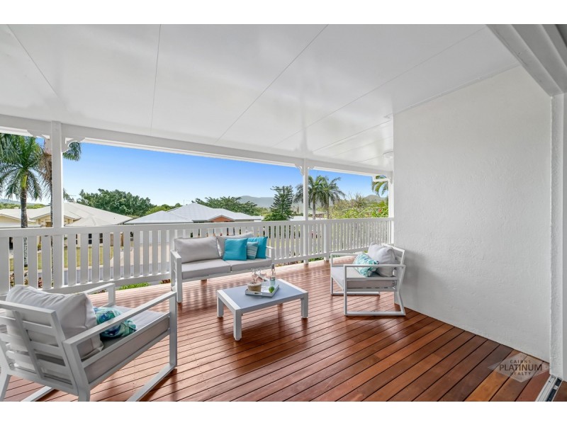 1 Rosemont Court, Mooroobool QLD 4870