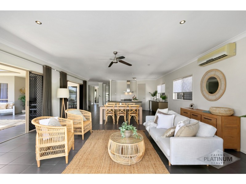 11 Iridescent Drive, Trinity Park QLD 4879