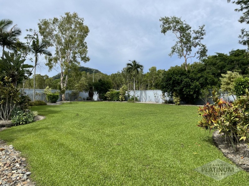 11 Iridescent Drive, Trinity Park QLD 4879