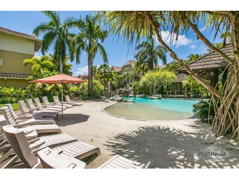 1018/2-10 Greenslopes Street, Cairns North QLD 4870