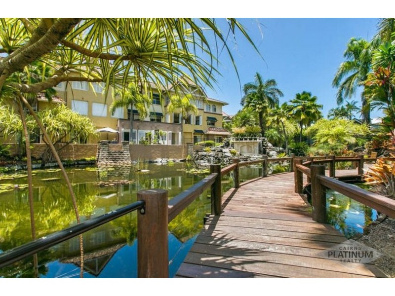 1018/2-10 Greenslopes Street, Cairns North QLD 4870