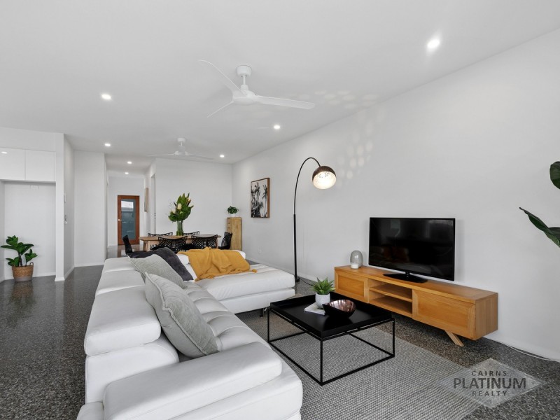5 Master Circuit, Trinity Beach QLD 4879