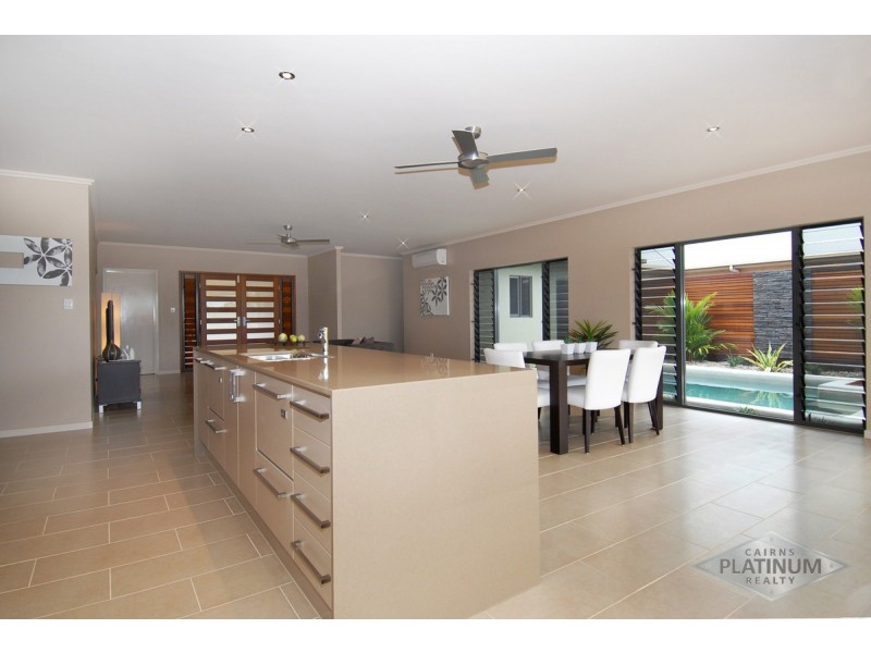 20 Port Close, Trinity Beach QLD 4879