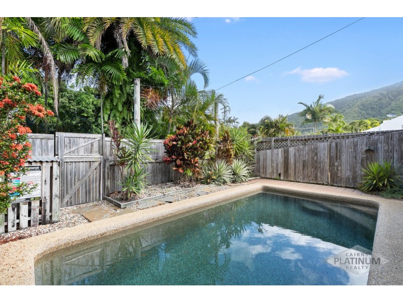 13/24 Warren Street, Palm Cove QLD 4879