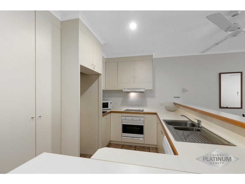 13/24 Warren Street, Palm Cove QLD 4879