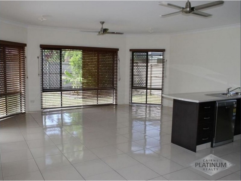 13 Totley Chase, Trinity Park QLD 4879